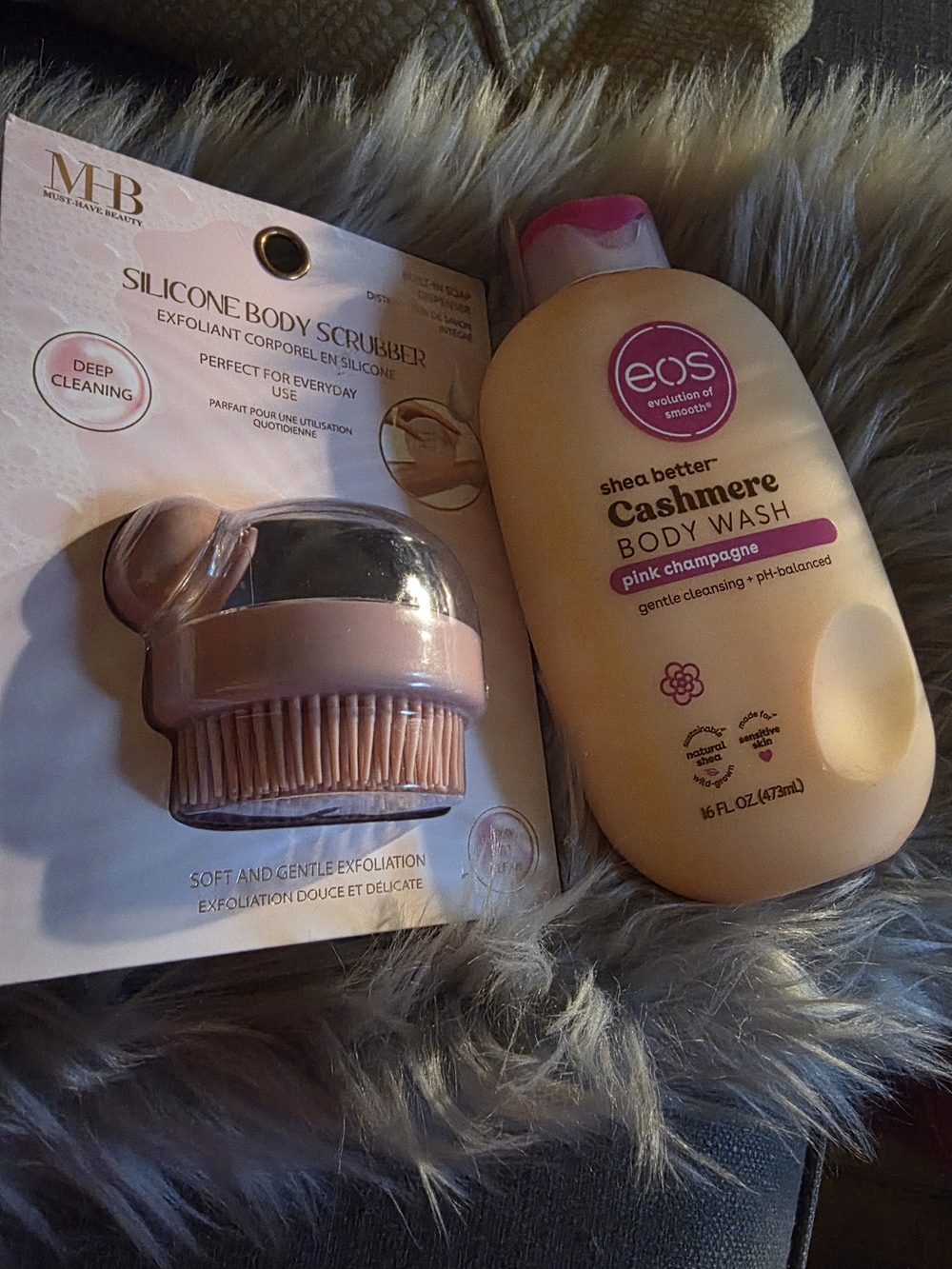 eos Cashmere Body Wash in Pink Champagne with Pink Silicone Scrubber